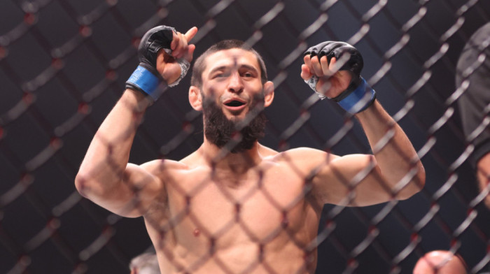 Čečenska zver pokorila UFC - Sivi vuk je novi šampion!
