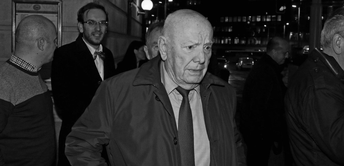 Sahranjen Den Tana: Brojne poznate ličnosti ispratile bivšeg predsednika Zvezde (FOTO)