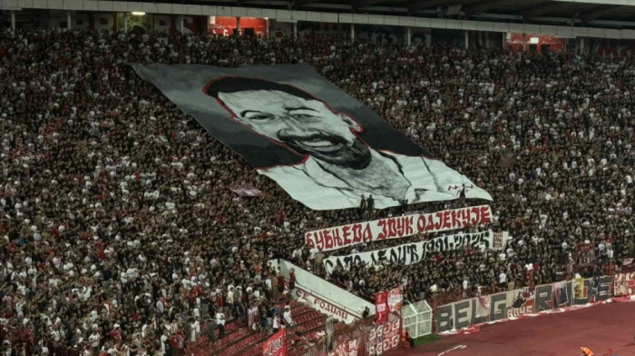 Emotivno do koske: "Delije" ostale na "Marakani" nakon poraza u čast nastradalog navijača