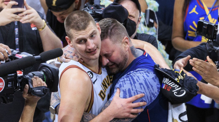 Američki huligani najstrašnije vređaju i prete braći Jokić: Prebili bismo ih, ne bi imali nikakve šanse