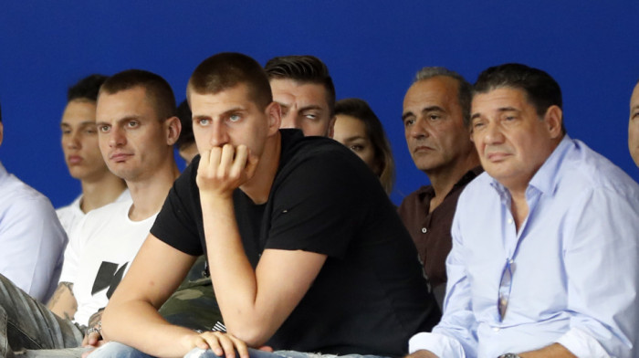 Da nije bilo "tvita", pitanje gde bi Jokić završio: Šok otkriće Miška Ražnatovića Da nije bilo "tvita", pitanje gde bi Jokić završio: Šok otkriće Miška Ražnatovića