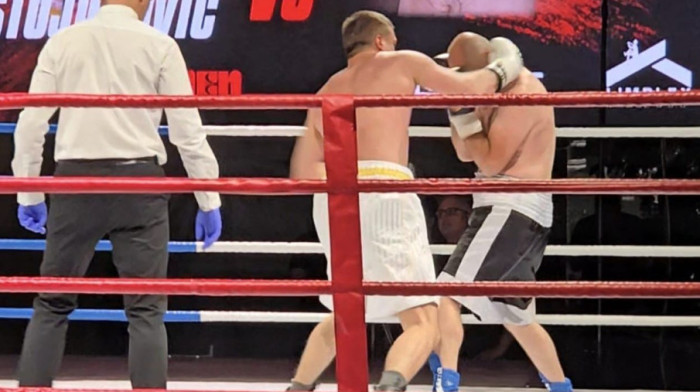 Tigar savladao Gruzijca Gergea nokautom u drugoj rundi - Osma pobeda srpskog poluteškaša