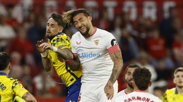 Neće on nigde - Gudelj ostaje veran Sevilji: Zbog Andalužana odbio borbu za trofeje Neće on nigde - Gudelj ostaje veran Sevilji: Zbog Andalužana odbio borbu za trofeje