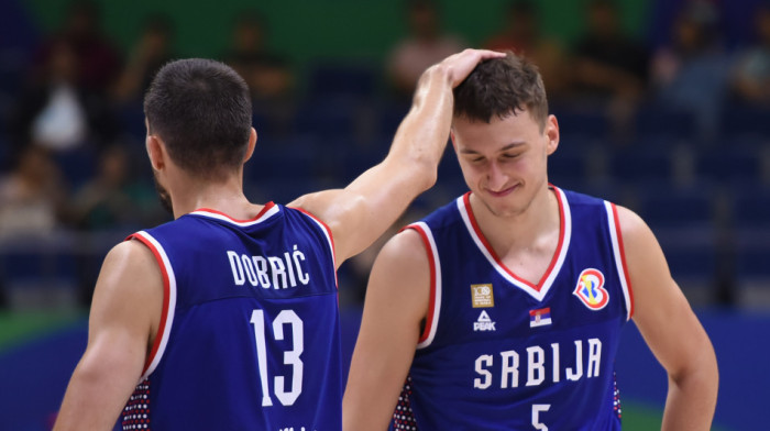 Hit! Jović, Dobrić i Stojaković šutirali trojke sa pola terena: Evo ko je pobedio (VIDEO)