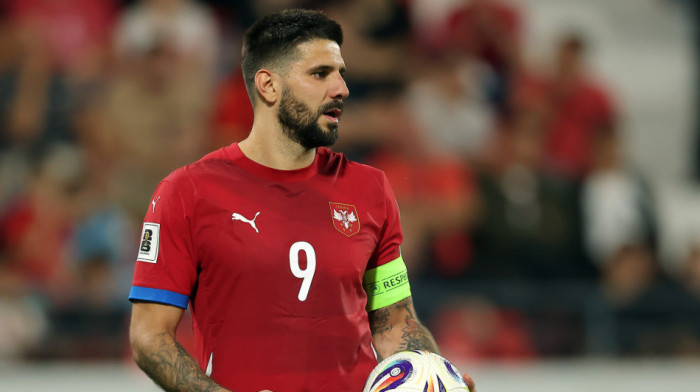 Srbija strepi - Selektor Stojković zabrinut zbog Mitrovića