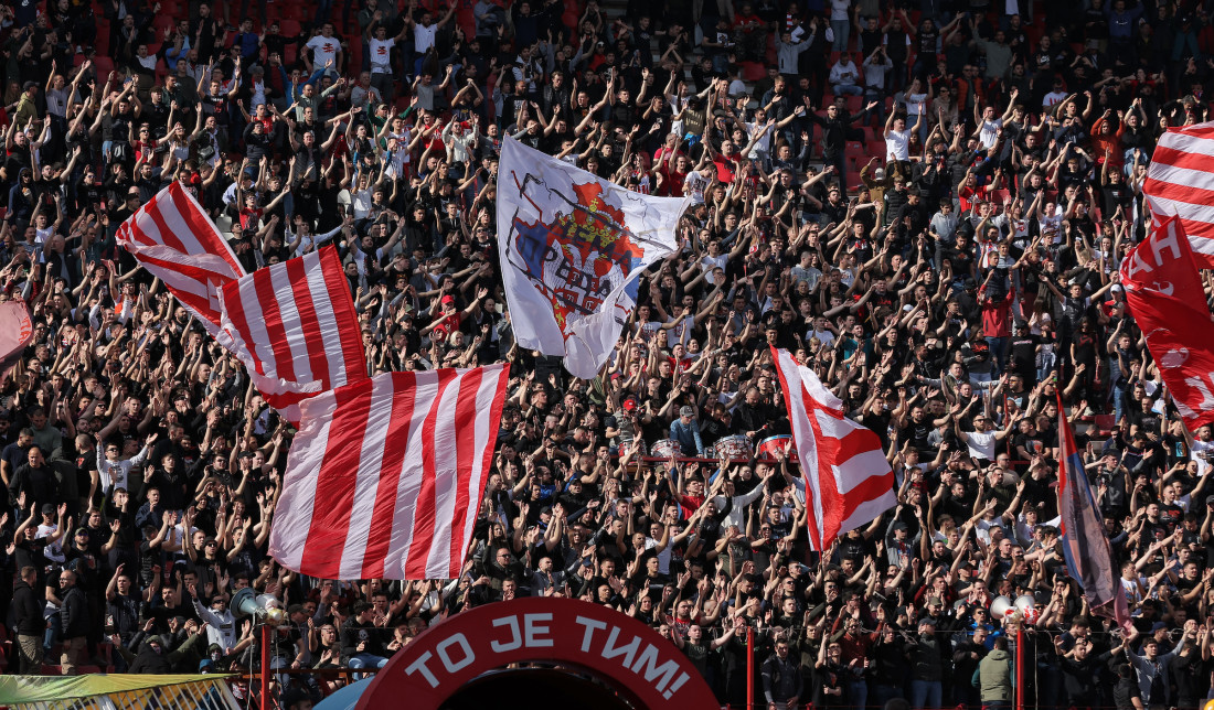 Svi na stadion, ponesi šal! 