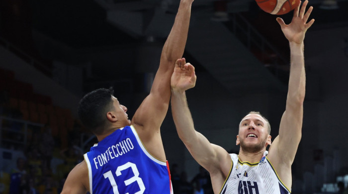 Da se ne lažemo... Daleko je Bosna i Hercegovina od Evrobasket nivoa: Italijani se igrali