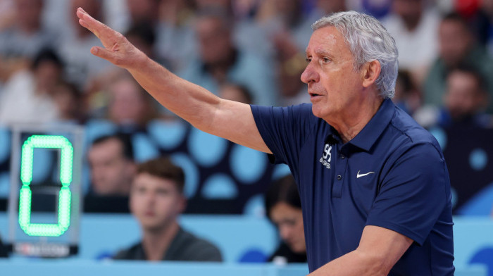 Bogdan je i dalje uz nas, mi to znamo... Selektor Pešić o odlasku kapitena