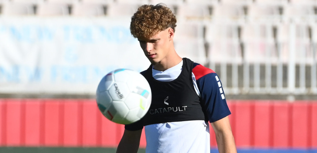 Jovanović pao u drugi plan, Henes uverava: Treba mu vreme... Došao je iz male lige