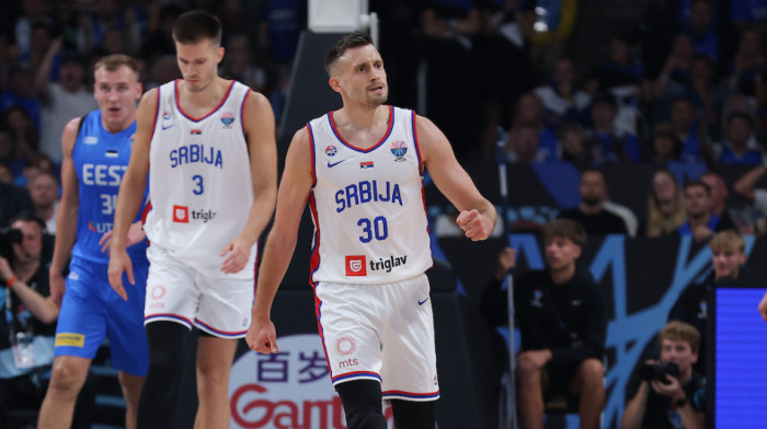 Aleksa Avramović jednim potezom "zapalio" Srbe - Stao je na centar i ovo pokazao (FOTO)