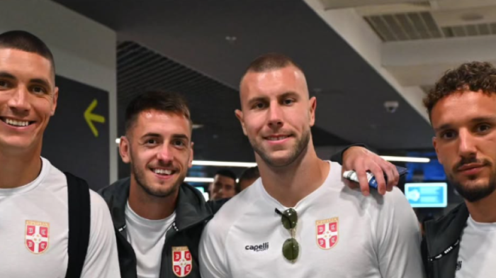 "Orlovi" sleteli u Rigu - "Piksijeva četa" stigla po pobedu protiv Letonije (VIDEO) "Orlovi" sleteli u Rigu - "Piksijeva četa" stigla po pobedu protiv Letonije (VIDEO)