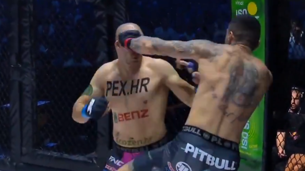 Auuuu, uragan Džoker - Srbin brutalnim nokautom patosirao Žgelu (VIDEO)