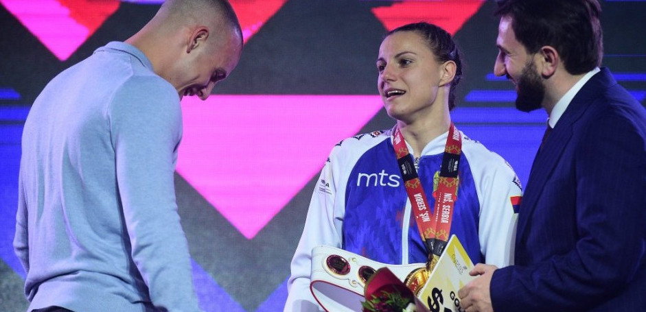 Od bebe u sirotištu do svetske šampionke! Anđela Branković za Sportinjo: Život me naučio da se borim