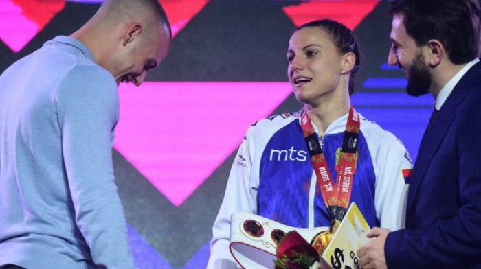 Od bebe u sirotištu do svetske šampionke! Anđela Branković za Sportinjo: Život me naučio da se borim