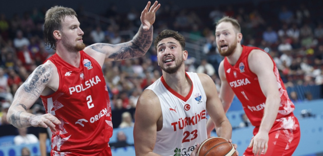 Turska je u polufinalu Evrobasketa! Istorijska partija "bejbi" Jokića, tripl-dablom razbio Poljake