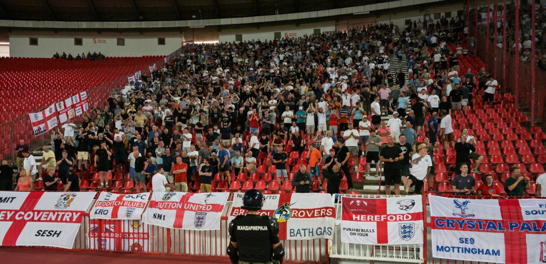 Englezi fascinirani stadionima u Srbiji: Voždovac, Obrenovac, Obilić... Ovo je raj! (FOTO)