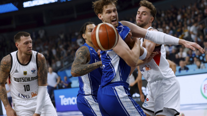 Nemačka u finalu Evrobasketa: Šruder i ekipa nokautirali žilave Fince Nemačka u finalu Evrobasketa: Šruder i ekipa nokautirali žilave Fince