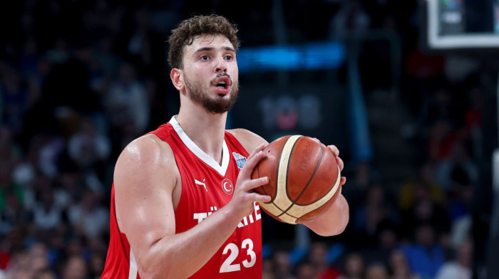Gnusan čin Šenguna: Slavio masakr nad Grcima posle plasmana u finale Evrobasketa (FOTO)