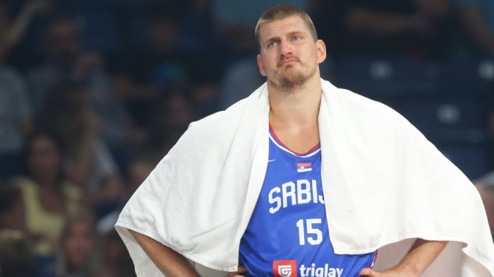 Jokić ovo nije doživeo - Navijači zapanjeni, FIBA se oglasila Jokić ovo nije doživeo - Navijači zapanjeni, FIBA se oglasila