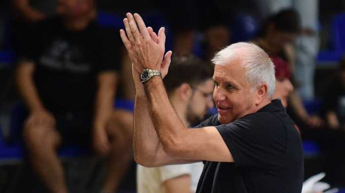 To vas čeka ceo život! Pogledajte kako je Žoc izribao klince: Jel vam jasno?! (VIDEO) To vas čeka ceo život! Pogledajte kako je Žoc izribao klince: Jel vam jasno?! (VIDEO)