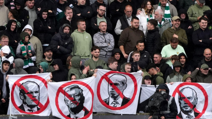 Bura u Seltiku 10 dana pred meč sa Zvezdom: Navijači besni, traže se smene Bura u Seltiku 10 dana pred meč sa Zvezdom: Navijači besni, traže se smene