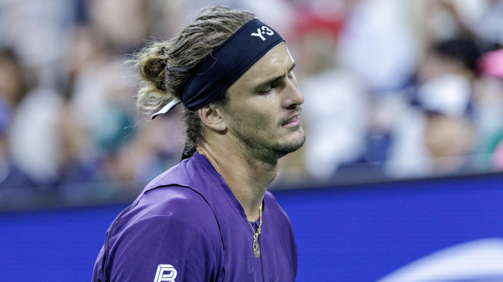 Zverev preživeo Argentinca: Nemački as se mučio, pa izborio dalji plasman u Parizu