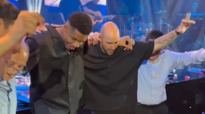 Ludi Grci podsetili na "orlove": Slavila se bronza kao zlato, Janis i Spanulis u transu (VIDEO)