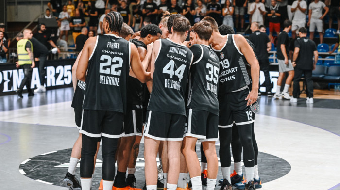 Partizan u Sidneju: Crno-beli spremni za drugi meč u Australiji (FOTO)