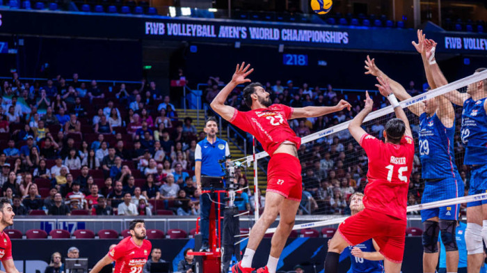 Srbija nakon drame i preokreta ispala sa Svetskog prvenstva: Iran nadmudrio "orlove" Srbija nakon drame i preokreta ispala sa Svetskog prvenstva: Iran nadmudrio "orlove"