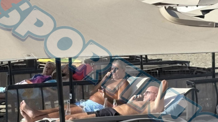 SPORTINJO PAPARACO: Selektor, šta kažeš? Sale i Miško zajedno na plaži... Nešto se kuva (FOTO)