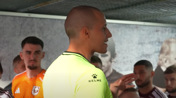 Potez sudije podigao region na noge - Niko nije očekivao da će ovo uraditi (VIDEO)