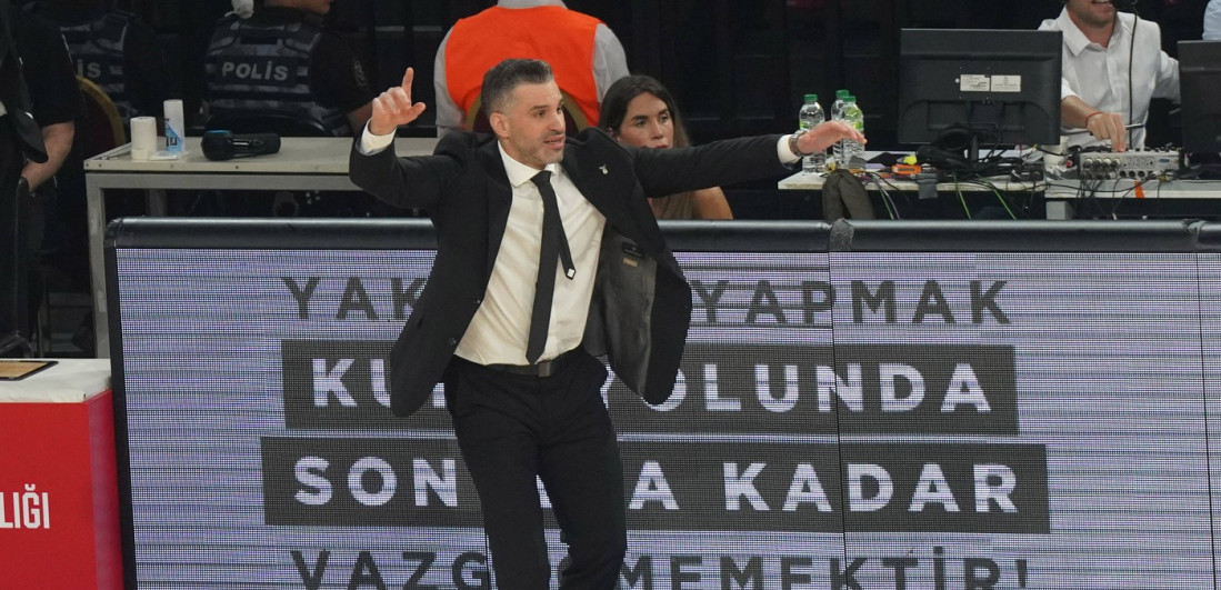 Kraj, navijači su sve rekli - Evo da li je Alimpijević najbolje rešenje za Srbiju