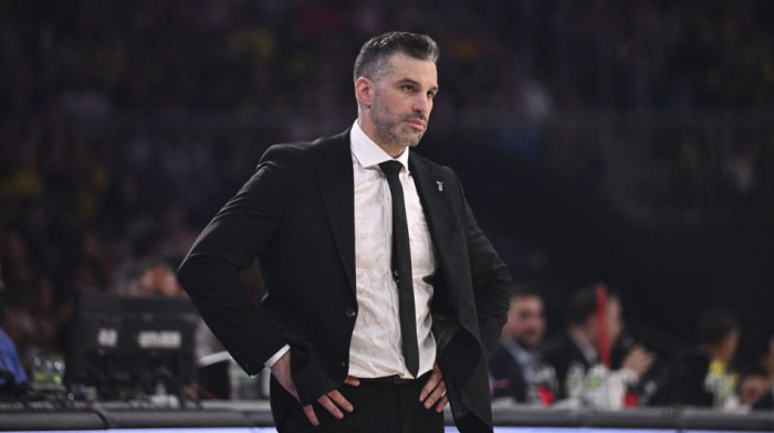 Novi selektor briljira: Alimpijević upisao pobedu u Evrokupu na klupi Bešiktaša Novi selektor briljira: Alimpijević upisao pobedu u Evrokupu na klupi Bešiktaša