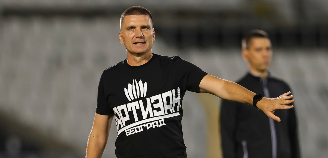 Dan nakon šokantnog poraza: Poznato da li Srđan Blagojević ostaje trener Partizana