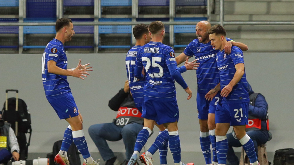 Makabi juri minus: Dinamo uspešno čuva prednost u Topoli