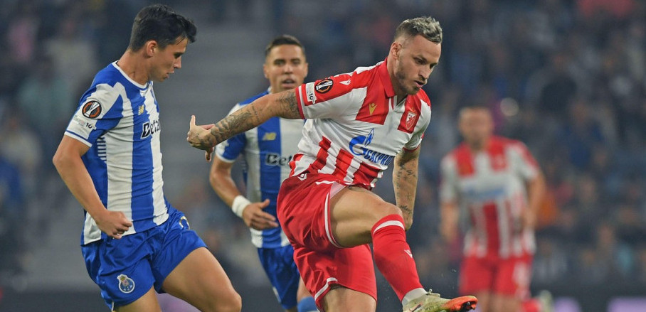 (FOTO) Uff, naježićete se: Ovako izgleda Hrvat posle udarca Arnautovića, završio na ušivanju