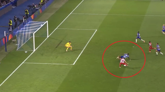 (VIDEO) Ovo je promašaj Zvezde u 87. minutu zbog kog se cela Srbija uhvatila za glavu