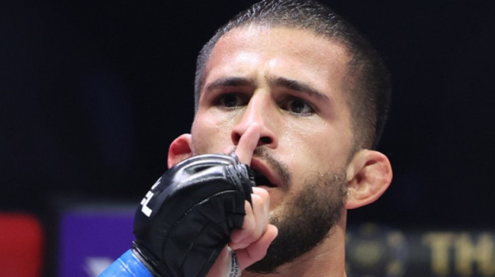 Au, šta je ovo? Ovakvo MMA gašenje se retko viđa (VIDEO/FOTO)