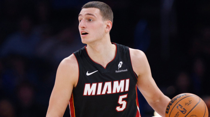 Spolstra o Joviću: Popravio se u gotovo svemu, osim u tom segmentu Spolstra o Joviću: Popravio se u gotovo svemu, osim u tom segmentu