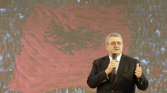 Provokacije iz Albanije! Predsednik Saveza pljuje po Srbima
