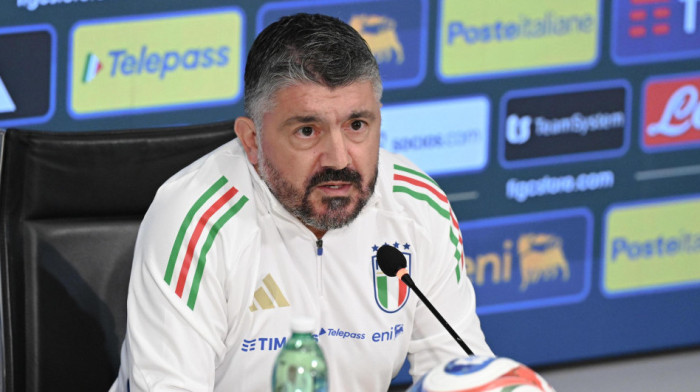 Je**ni srećnik, stavi malo gela i ide na Mundijal: Gatuzo prozvao legendarnog Italijana