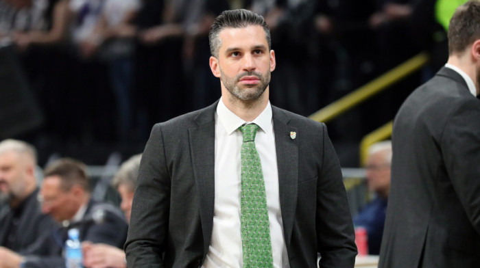 Zakazano zvanično obraćanje: Evo kada će Alimpijević prvi put govoriti kao selektor Srbije Zakazano zvanično obraćanje: Evo kada će Alimpijević prvi put govoriti kao selektor Srbije