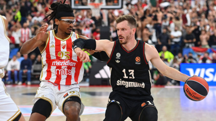 Zvezda dobila novog trenera, Čima Moneke nehotično otkrio o kome se radi Zvezda dobila novog trenera, Čima Moneke nehotično otkrio o kome se radi