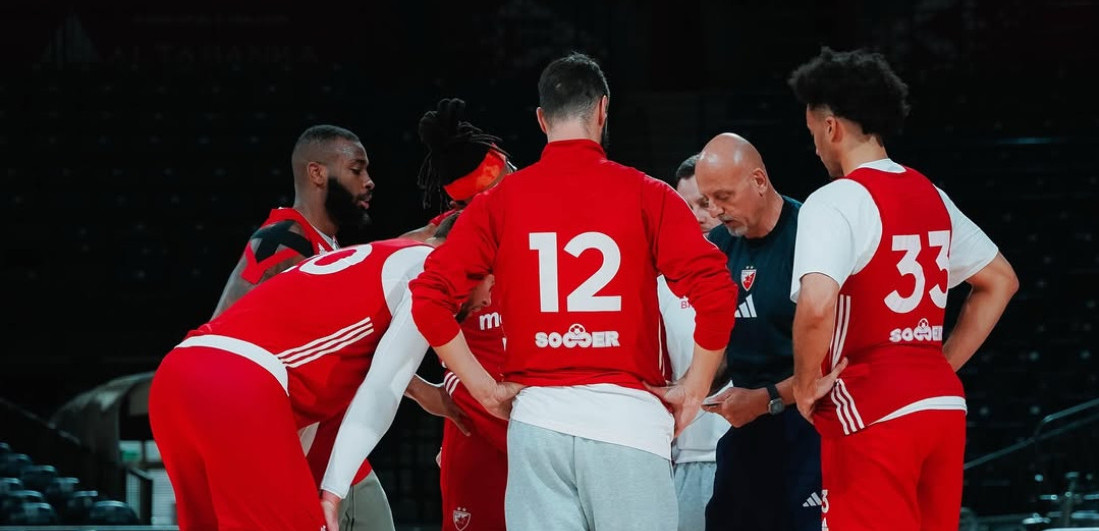 Sportinjo na treningu Zvezde: Prve Obradovićeve fotografije po povratku u klub (FOTO/VIDEO)