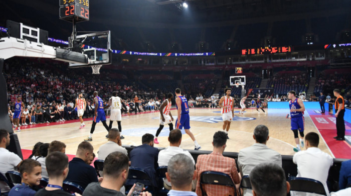 Odlične vesti za Zvezdu: Važan igrač možda zaigra protiv Žalgirisa (FOTO) Odlične vesti za Zvezdu: Važan igrač možda zaigra protiv Žalgirisa (FOTO)