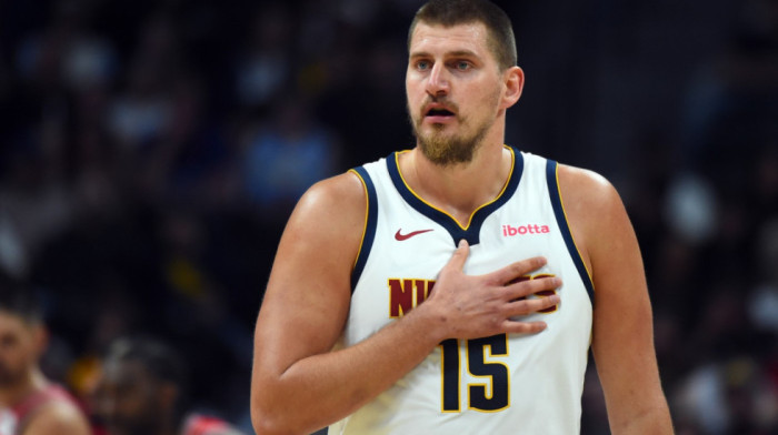 Jokić potezom sve frapirao - Oooooo... Komentatori ostali u čudu posle ovoga (VIDEO)