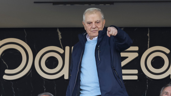 500.000 miliona? Nije istina - Karadžić zgranut, ućutkao Bogdanovića