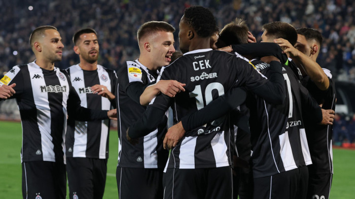Partizan pregrmeo UEFA monitoring - Vlada Srbije uplatila 2.500.000€ crno-belima