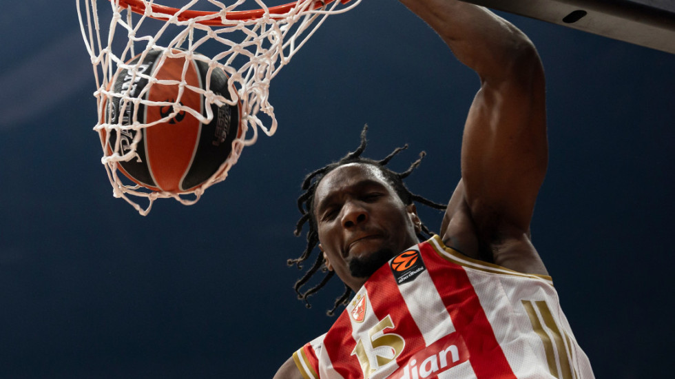 (VIDEO) Monstruozni Izundu, a onda Batler - Pogledajte poene odluke Crvene zvezde u Monaku