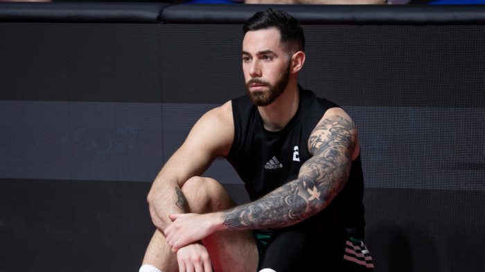 Luka Vildoza prvi put na terenu posle skandala i zatvora
